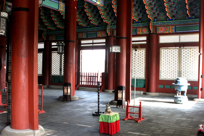 The eastern floor of the palace Kyongbokgoong