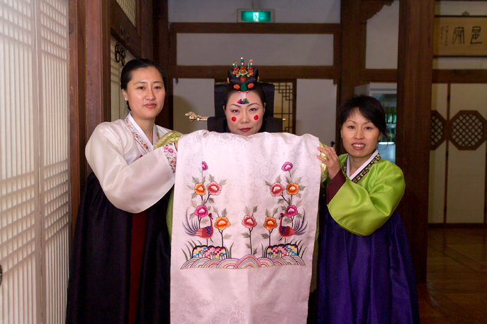 Ilsu before the wedding