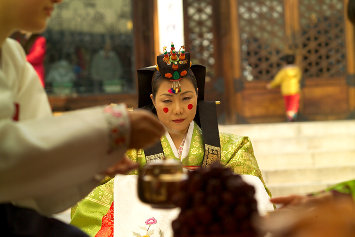 Preparing the wedding toast